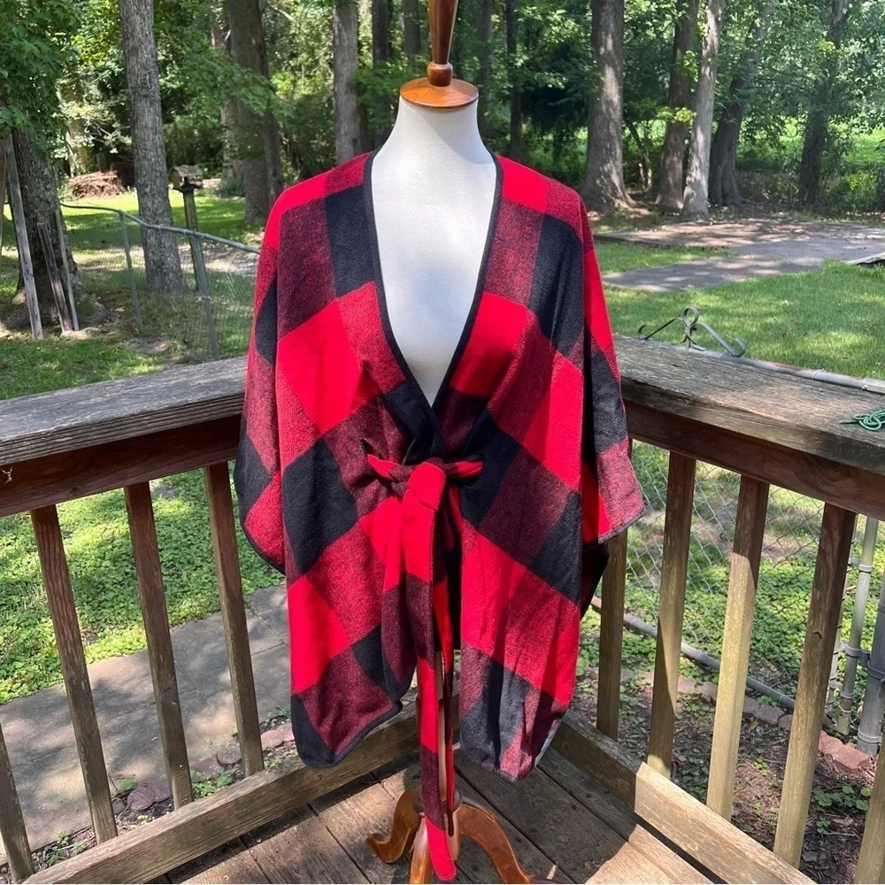Red Buffalo plaid Crown and Ivy poncho wrap